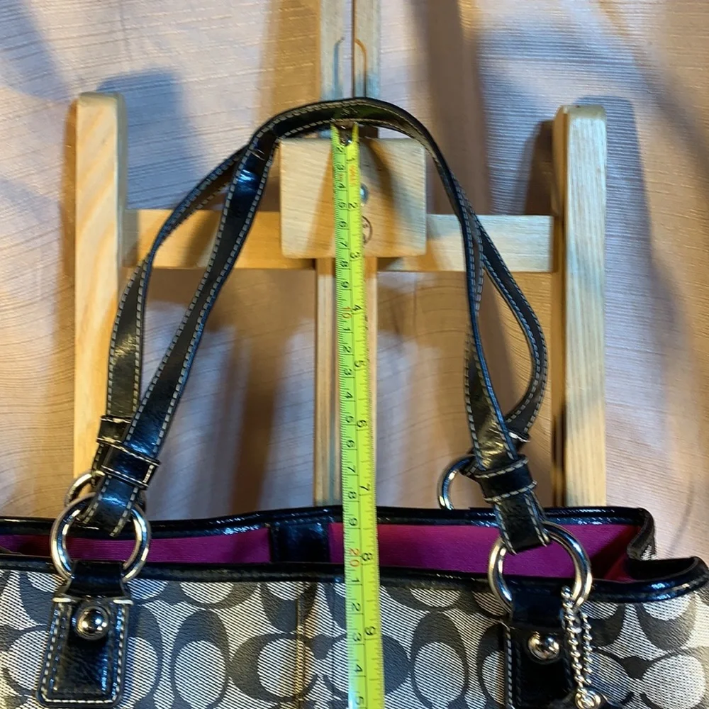 Coach almost NEW satchel/shoulder bag w/tag